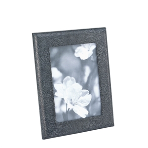 leatherframesantorinibeach.jpg leatherframesantorinibeach.jpg